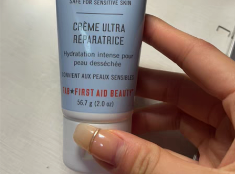 转卖First aid beauty/急救...