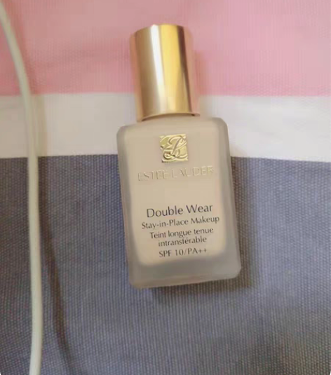 粉底液 感兴趣的话点“我想要”和我私聊吧～...