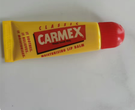 （1）carmex小黄管润唇膏，开封用过一...