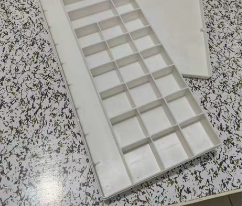 25格水彩水粉调色盒20个 感兴趣的话点“...