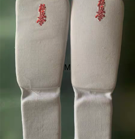 空手道护具 全新 一次都没用过 感兴趣的话...