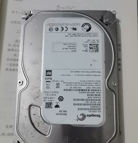打包,希捷机械硬盘500g,一共5个,戴尔...