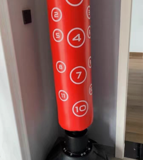 转卖刚入手的锻炼器材，拳击沙袋散打立式吊式...