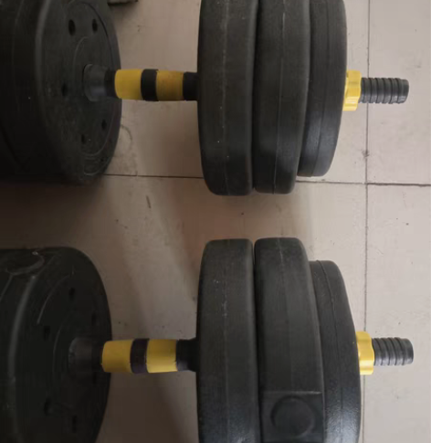 40kg哑铃一对臂力器拉力器 感兴趣的话点...