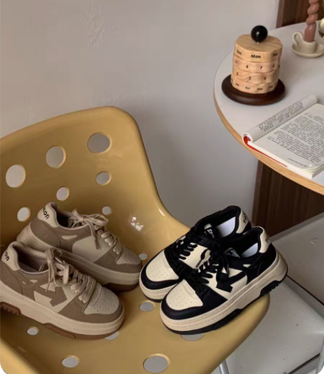 包邮全新女士休闲运动鞋 早春新款，好看又百...