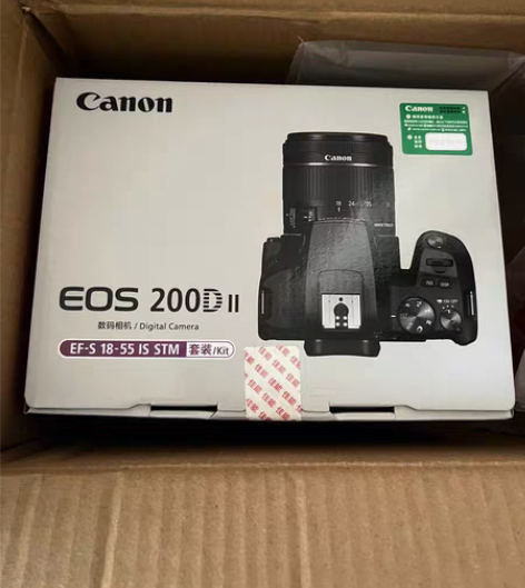 包邮出售一台佳能200d2 99新 三码...