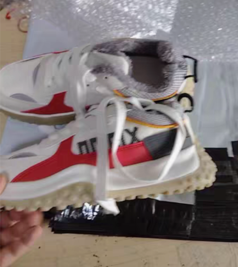 包邮全新 40码加绒运动鞋女 内增高 全新...