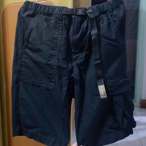 包邮s码BUTTBILL短裤 感兴趣的话点...