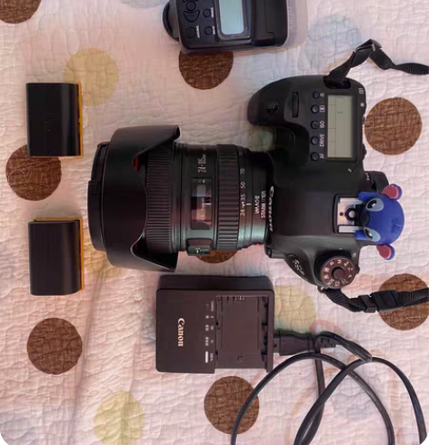 出售个人闲置佳能6D 24 105套机，机...