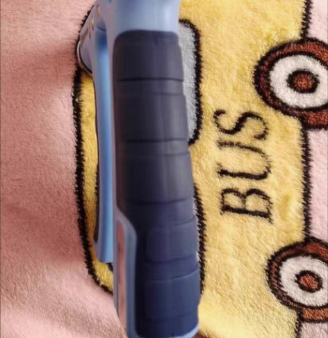 包邮手指肌肉锻炼握力器，可调节 感兴趣的话...