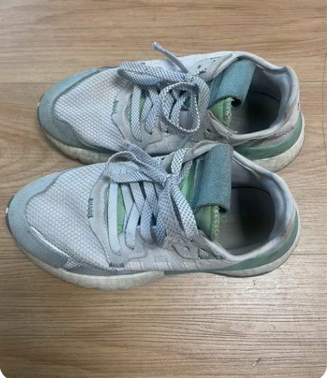 闲置：正品 阿迪达斯 三叶草 运动鞋 ，假...