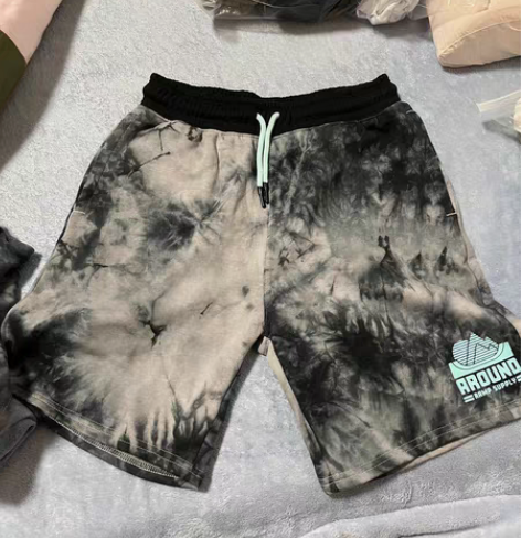 HM全新短裤146码 下单不退换???全新...