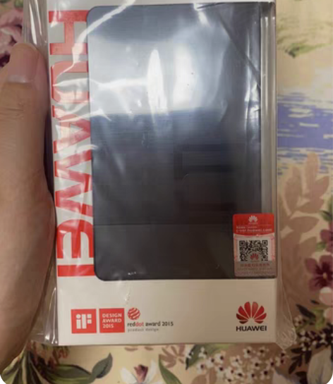 包邮华为移动电源充电宝5000毫安，正品，...