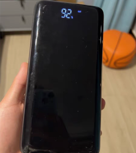 南极人牌子充电宝 50000mAh 还是可...