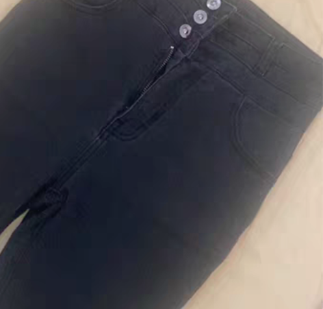 包邮烟灰色小脚裤修身牛仔裤 适合腰围66到...