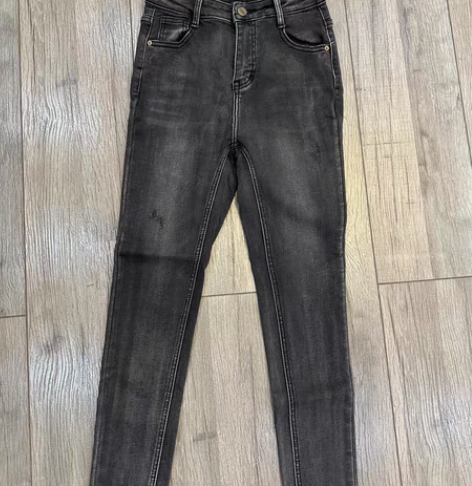 灰色牛仔裤 S码95新 薄绒款 不议价￥80