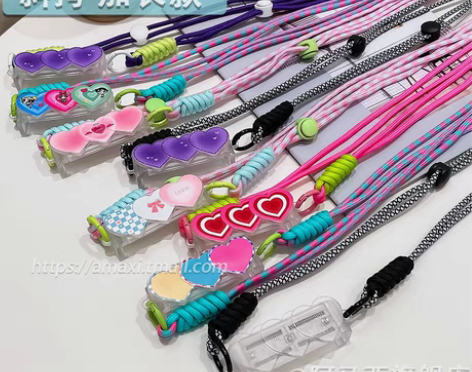 转卖#斜挎手机包 爱心手机背夹挂绳可斜挎背...