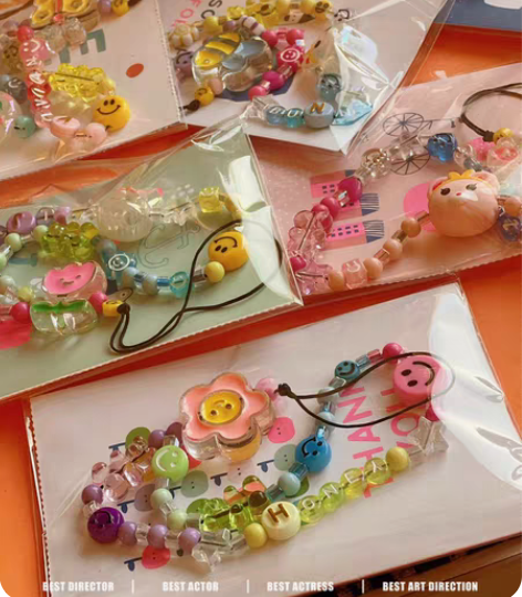 包邮串珠手机链 手机挂绳 感兴趣的话点“我...