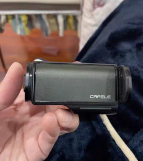 转卖手机车载支架汽车用品导航夹黑科技新款车...