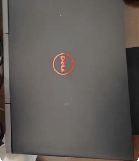 戴尔游戏本当时6000买的,因为开发换高配...