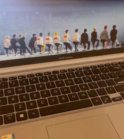 华硕无畏15，99新无瑕疵无磕碰，刚买没多...