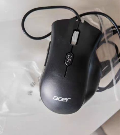 宏碁高精度定位游戏鼠标Y910,买宏碁游戏...