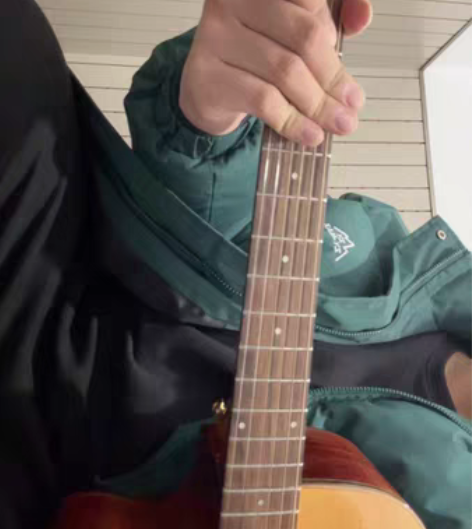 二手全单吉他 音色还行，初学者用用没问题，...