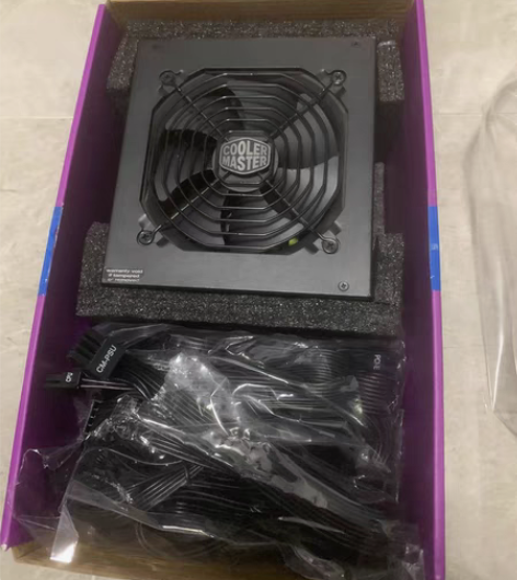 转卖酷冷至尊MWE额定650W金牌全模组静...