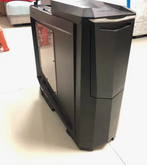 银欣乌鸦Raven RV01B-W机箱 有...