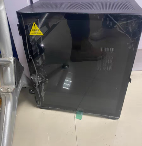 爱国者k1机箱 由于显卡太大了 装不进 低...