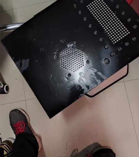 老金河田机箱 能装atx大板伊拉克成色灰尘...