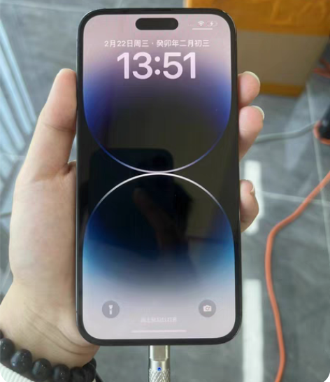 特价出！iPhone 14pm 纯原装 黑...