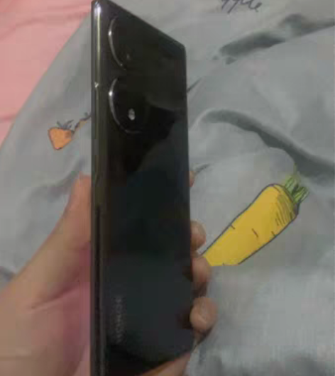 荣耀70亮黑色不墨迹来送手机壳 5G刚买一个月不刀几乎...