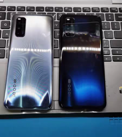 vivo手机，iqooz1，成色9-9.9...