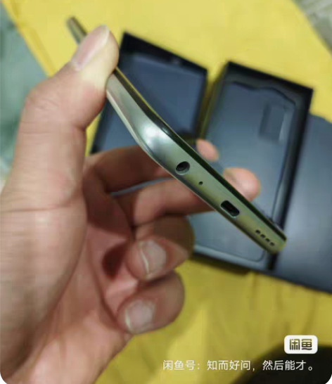 包邮iqoo11  12+256  赛道/...