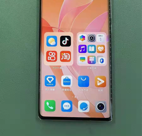 荣耀60 8?256 感兴趣的话点“我想要...