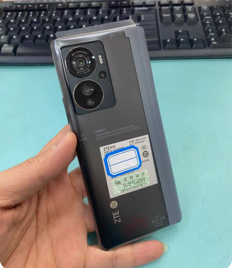 包邮中兴axon40pro 8+256黑色...