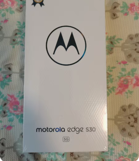 全新未拆封摩托罗拉S30手机，规格：冠军版...