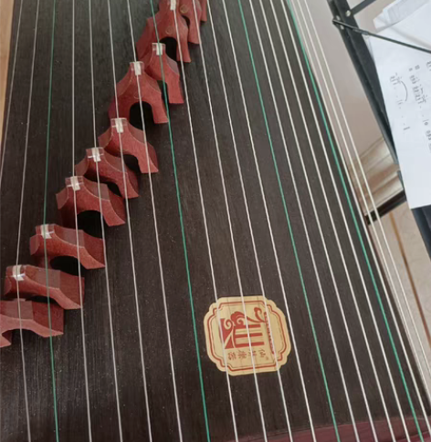 包邮全新古筝,买回来不会用,也没用,买家1...