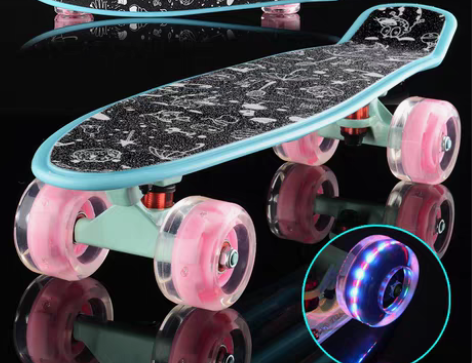 转卖小鱼板滑板香蕉板青少年成年代步单翘板儿...