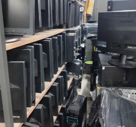 包邮英雄联盟电脑 CPUe8400 内存3...