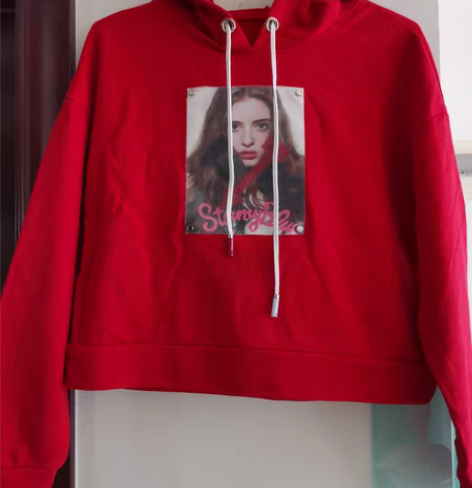 包邮简朵连帽卫衣，实物比图片颜色暗一点儿，...