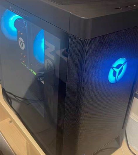 出刃联想7000k主机。有保修。无拆修。1...