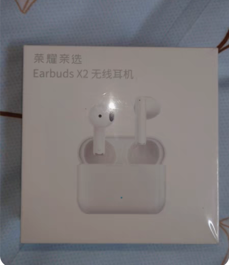 今天刚刚买的299快，仅撕膜试听了下配置齐...