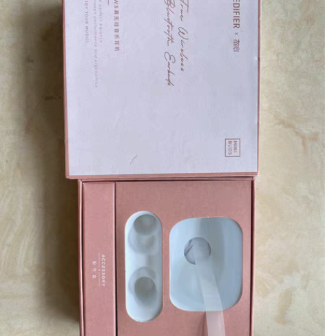 漫步者耳机盒 mini buds几乎全新E...