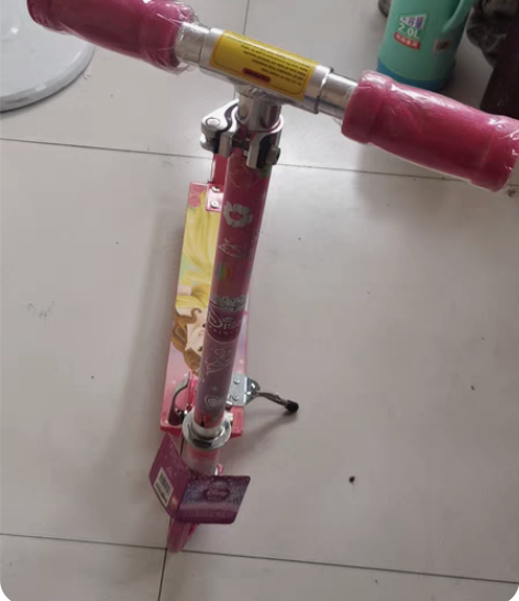 包邮麦斯卡公主2轮车,就是盒子有点旧,在意...