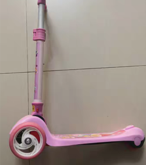 包邮mesuca滑板车 粉色 高度三档调节...