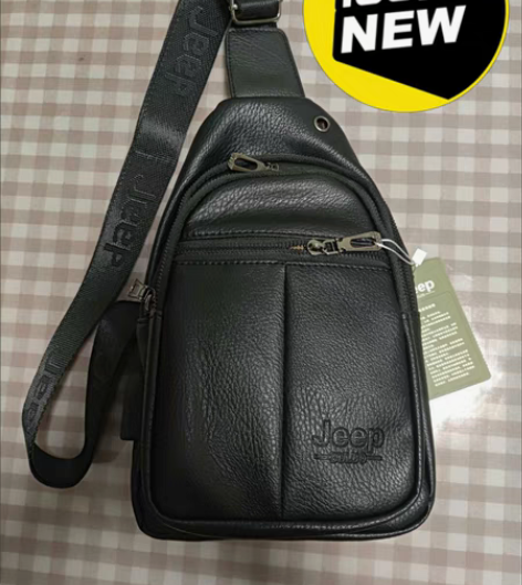 包邮胸包男士单肩包真皮男包斜挎包牛皮背包运...