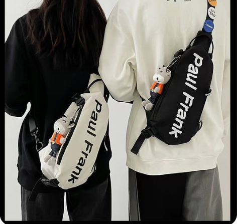 包邮大嘴猴 胸包 男士 潮牌 运动学生单肩...