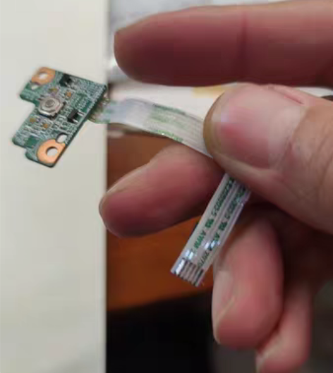 包邮开关板。清华同方超锐U49F笔记本电脑...